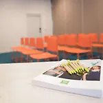 Ibis Styles Centre Port Hotel