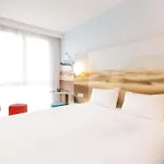Ibis Styles Centre Port 3* Toulon