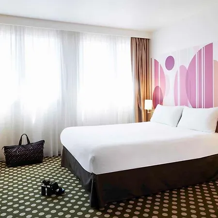 Szálloda Ibis Styles Centre Port 3*