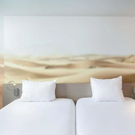 Ibis Styles Centre Port Szálloda Toulon