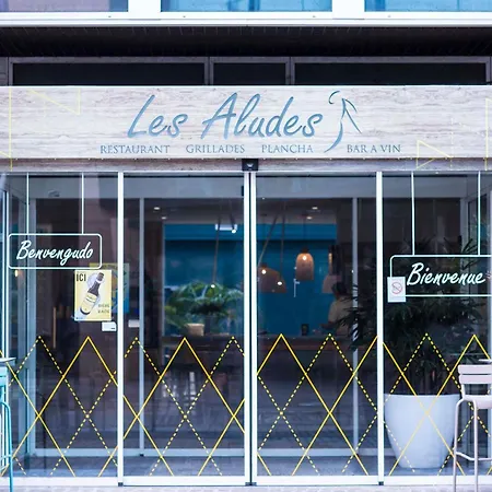 Ibis Styles Centre Port Szálloda Toulon