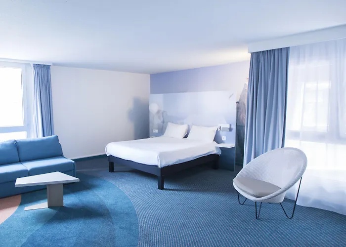 ホテル Ibis Styles Centre Port 3*