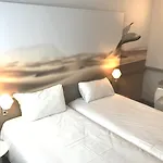 Отель Ibis Styles Centre Port Тулон