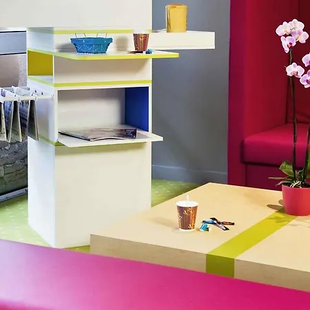 Ibis Styles Centre Port