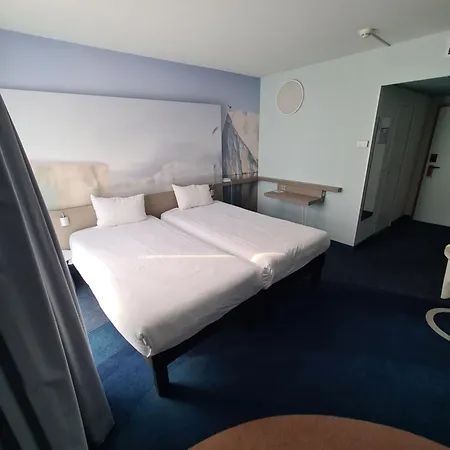 Hotel Ibis Styles Centre Port Toulon