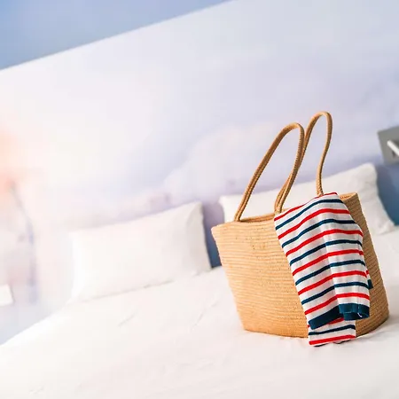 Ibis Styles Centre Port Hotel Toulon