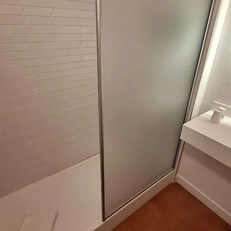 Ibis Styles Centre Port Toulon