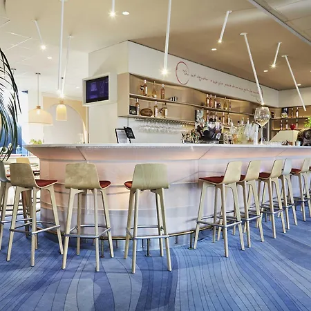 Ibis Styles Centre Port Hotell