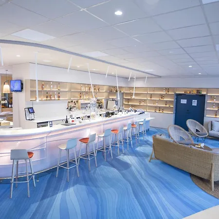 Ibis Styles Centre Port Toulon