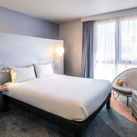 Ibis Styles Centre Port