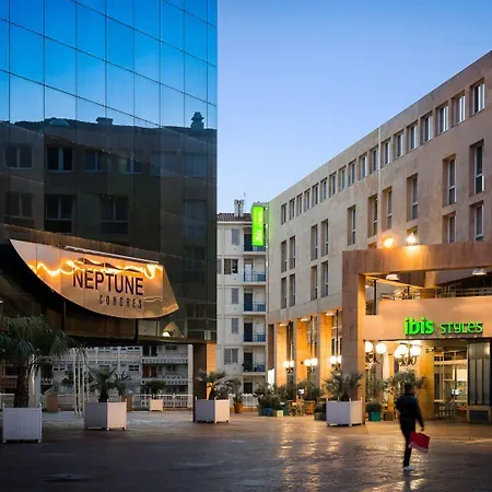 Hotel Ibis Styles Centre Port Tolone