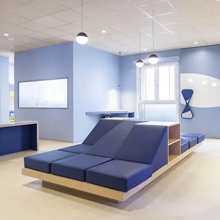 Ibis Styles Centre Port