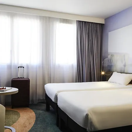 Hotell Ibis Styles Centre Port Toulon