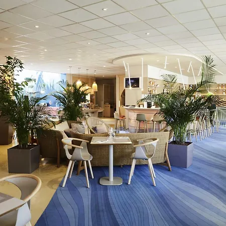 Ibis Styles Centre Port