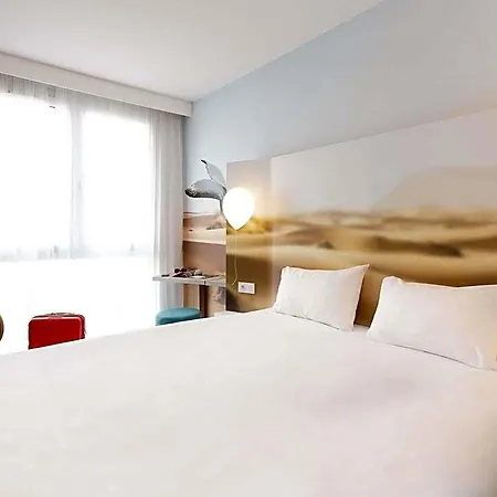 Ibis Styles Centre Port Hotel Toulon