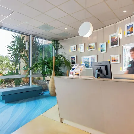 Ibis Styles Centre Port 3* Toulon