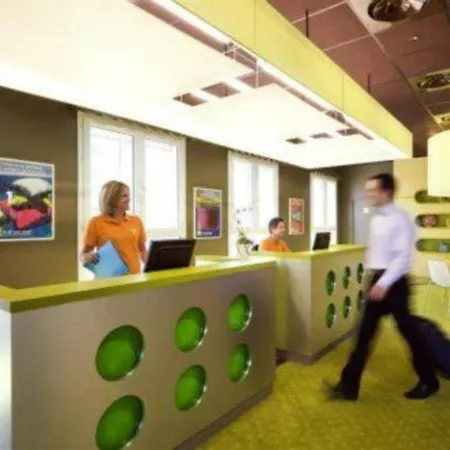 Ibis Styles Centre Port Hotel