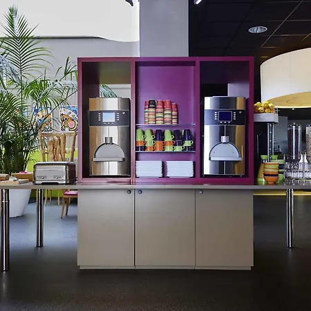 Ibis Styles Centre Port Hotel Toulon