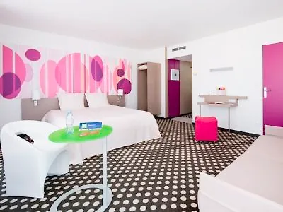 Ibis Styles Centre Port Toulon